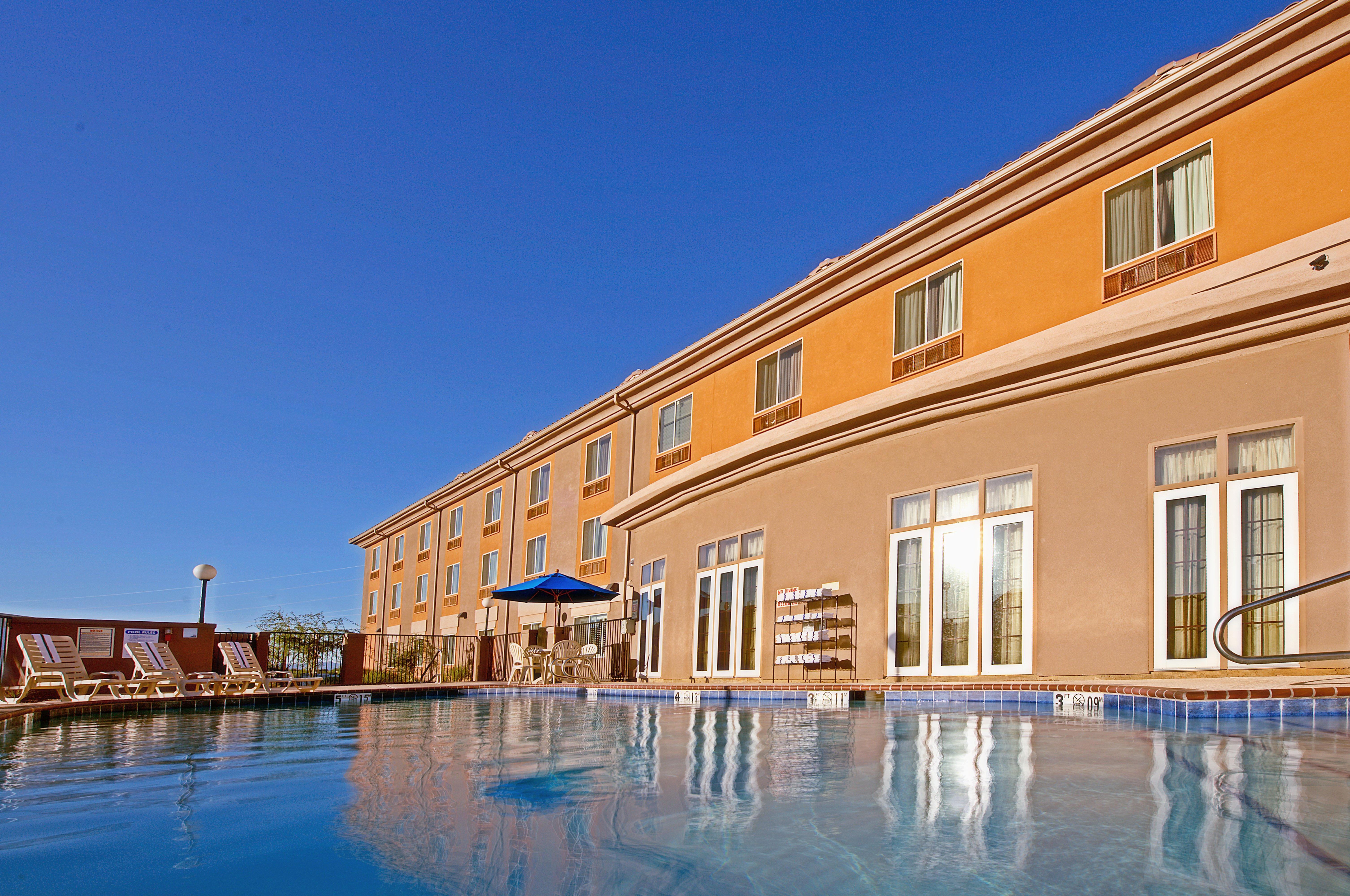 Holiday Inn Express & Suites Tucson By Ihg Εξωτερικό φωτογραφία