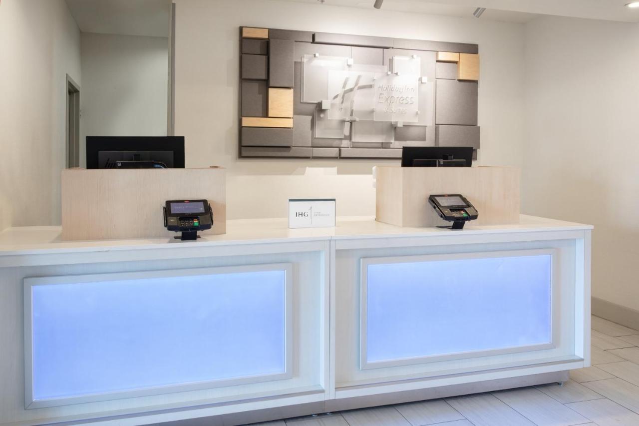 Holiday Inn Express & Suites Tucson By Ihg Εξωτερικό φωτογραφία