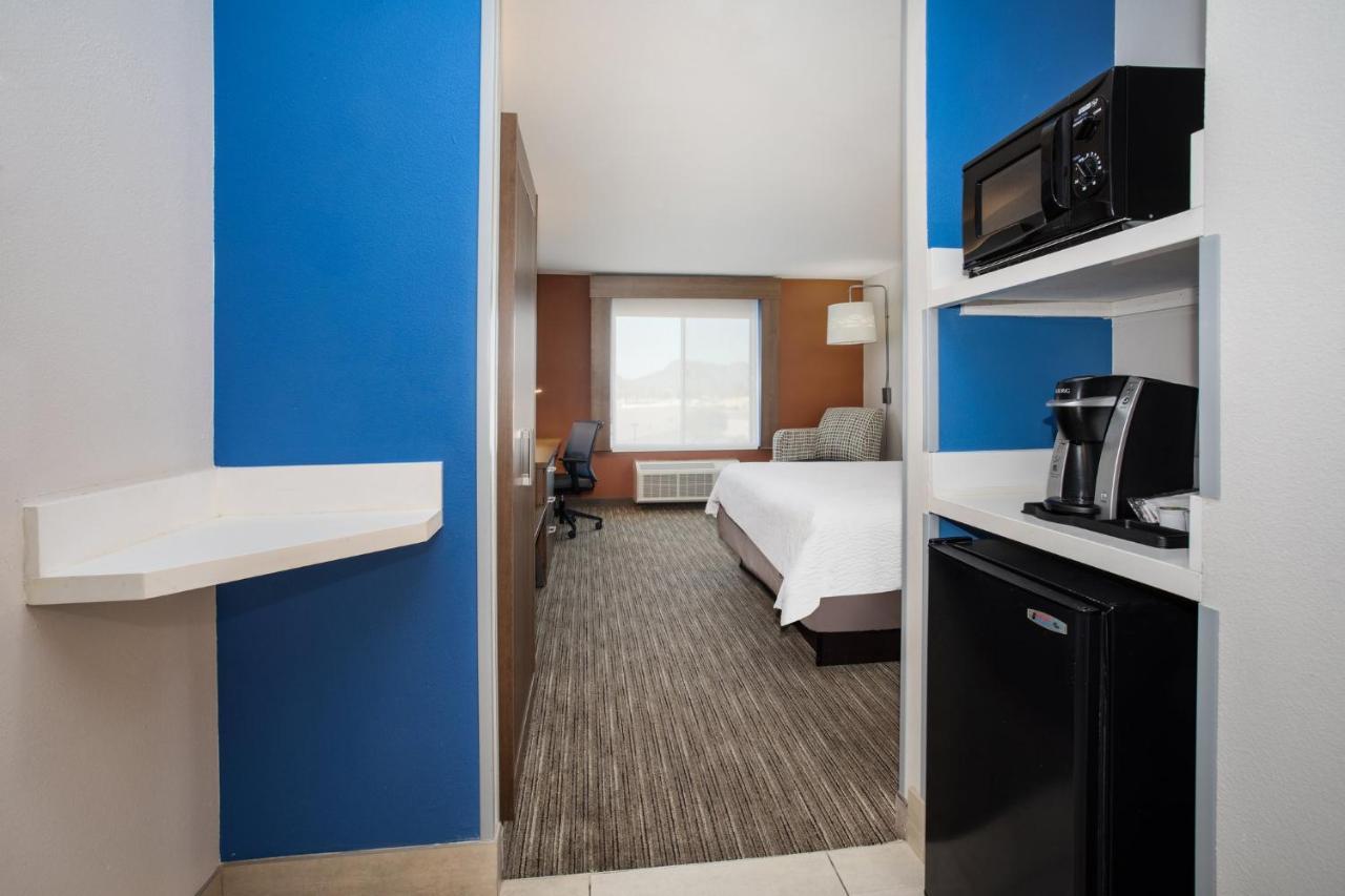 Holiday Inn Express & Suites Tucson By Ihg Εξωτερικό φωτογραφία