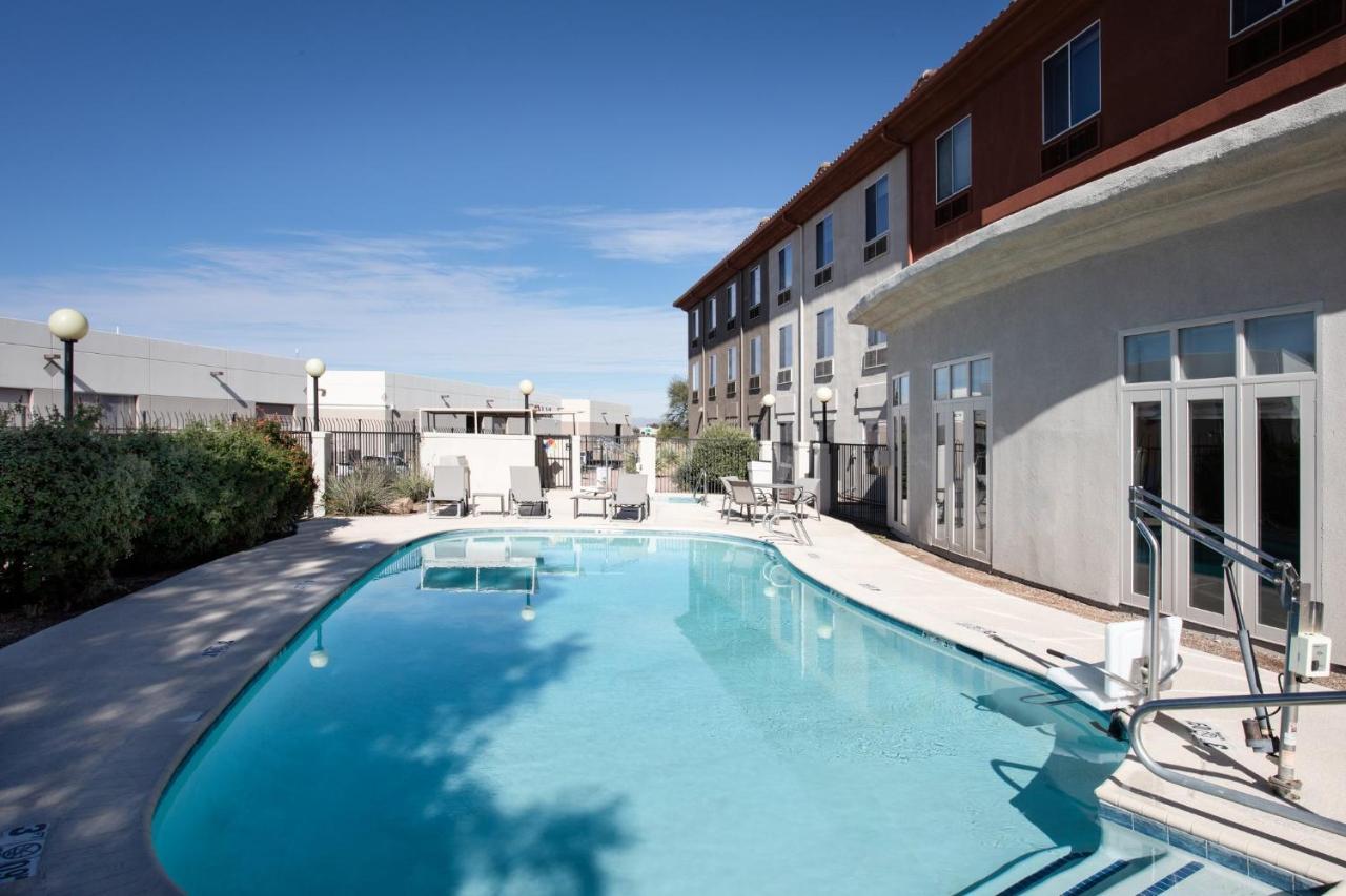 Holiday Inn Express & Suites Tucson By Ihg Εξωτερικό φωτογραφία