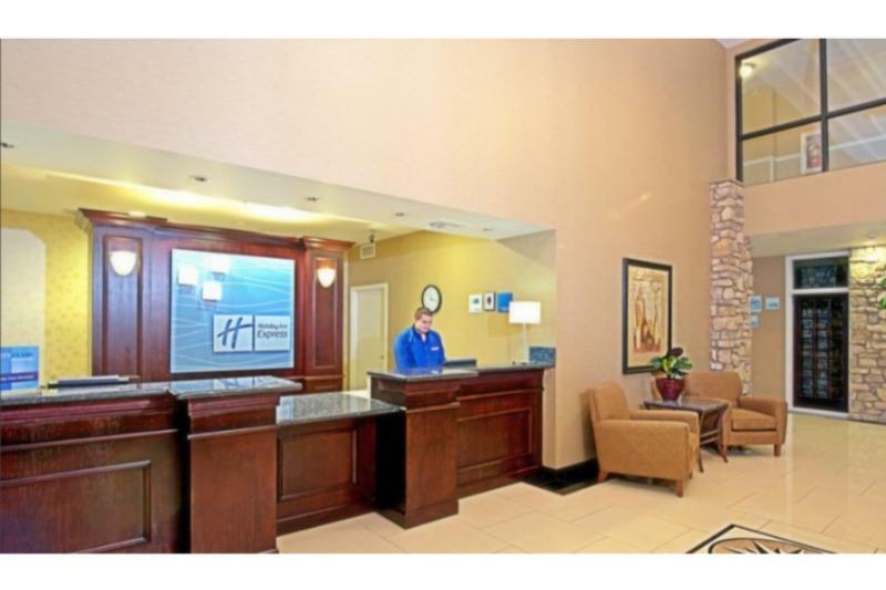 Holiday Inn Express & Suites Tucson By Ihg Εξωτερικό φωτογραφία